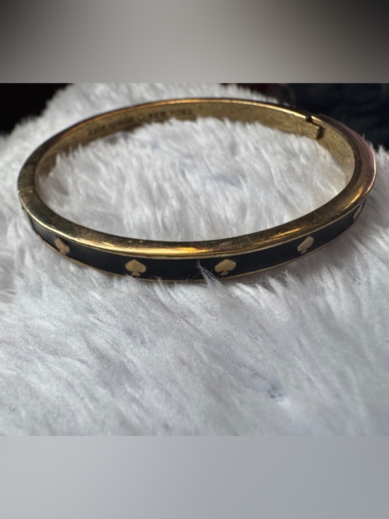 kate spade Jewelry - Black and Gold Kate Spade Bangle Bracelet